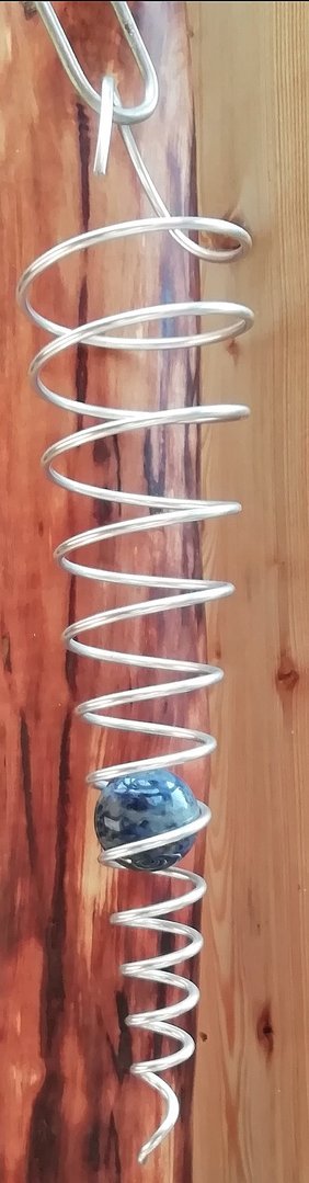Windspiel Chi-Metallspirale + 1 Kugel in Calcit Gelb, Magnesit, Moosachat, Rosenquarz oder andere